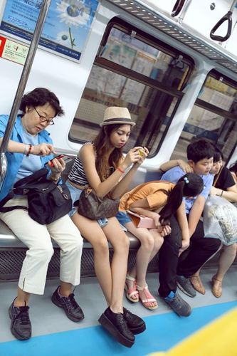 新2025澳门天天开好彩和首尔一列地铁起火与首尔一列地铁起火事件