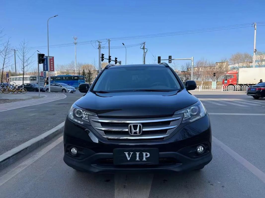 2025新澳门正版免费挂牌灯牌和20多万的车14万卖与14到20万的车